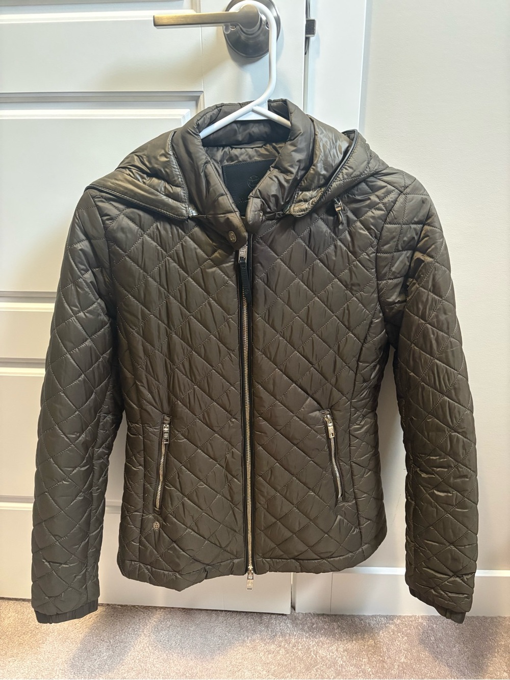 Massimo Dutti Olive Quilted Hooded Puffer Jacket